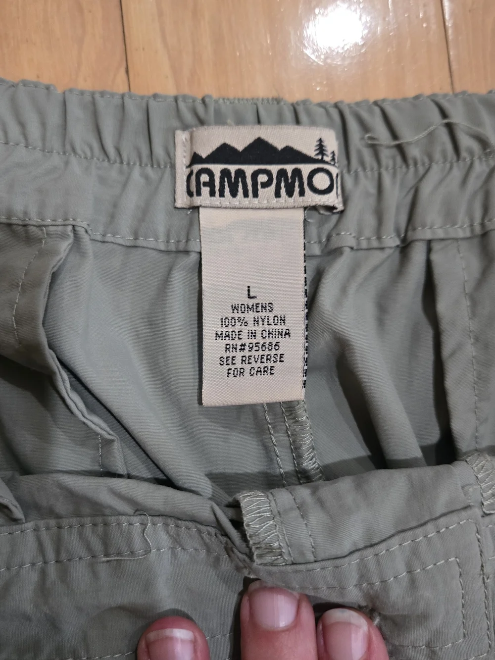 Vtg Campmor Sage Green Convertible Zip-Off Hoking Pants/Shorts